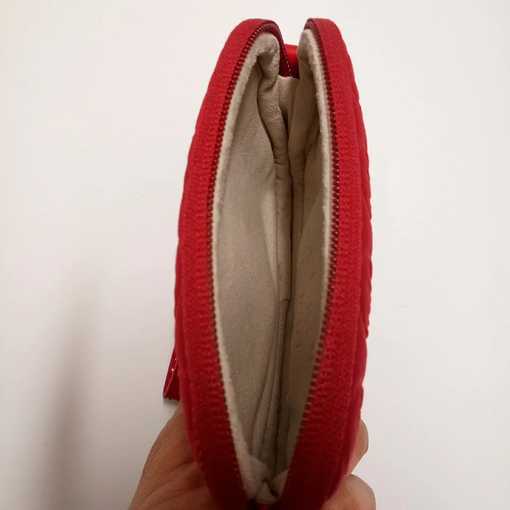 Michael Kors Leather handle Red camara case